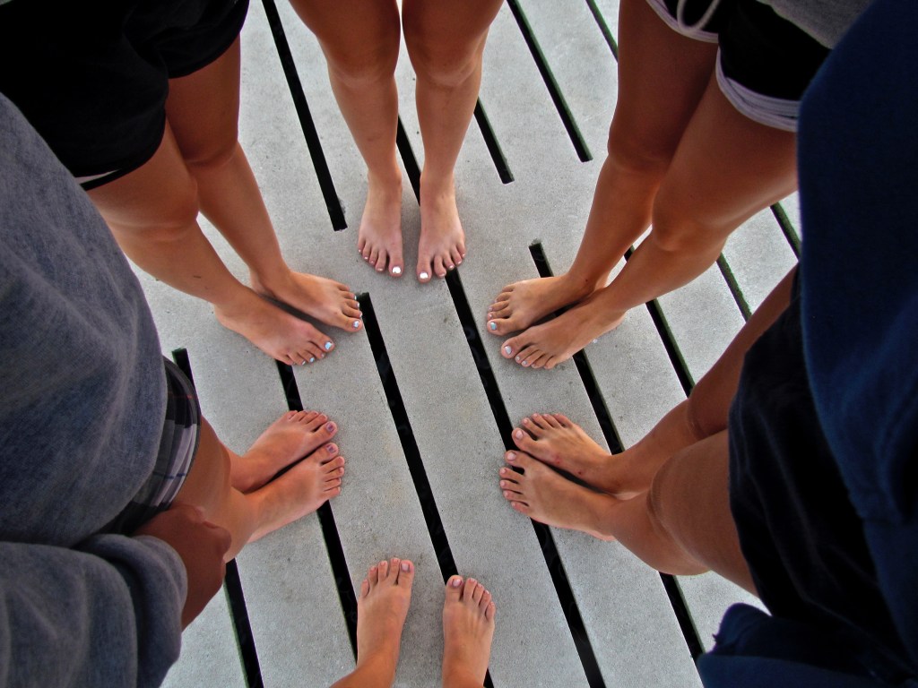 Welcome to Moms Beneath The&nbsp;Blue